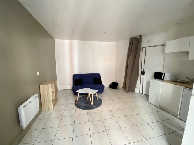 Location Appartement meublé 1 pièce (studio) - 20.29m² 75018 Paris